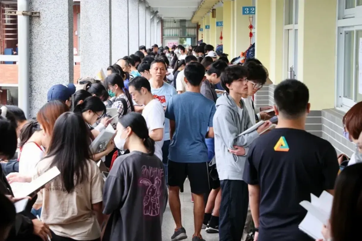 分科測驗招生總名額共33381名 錄取率估比去年降